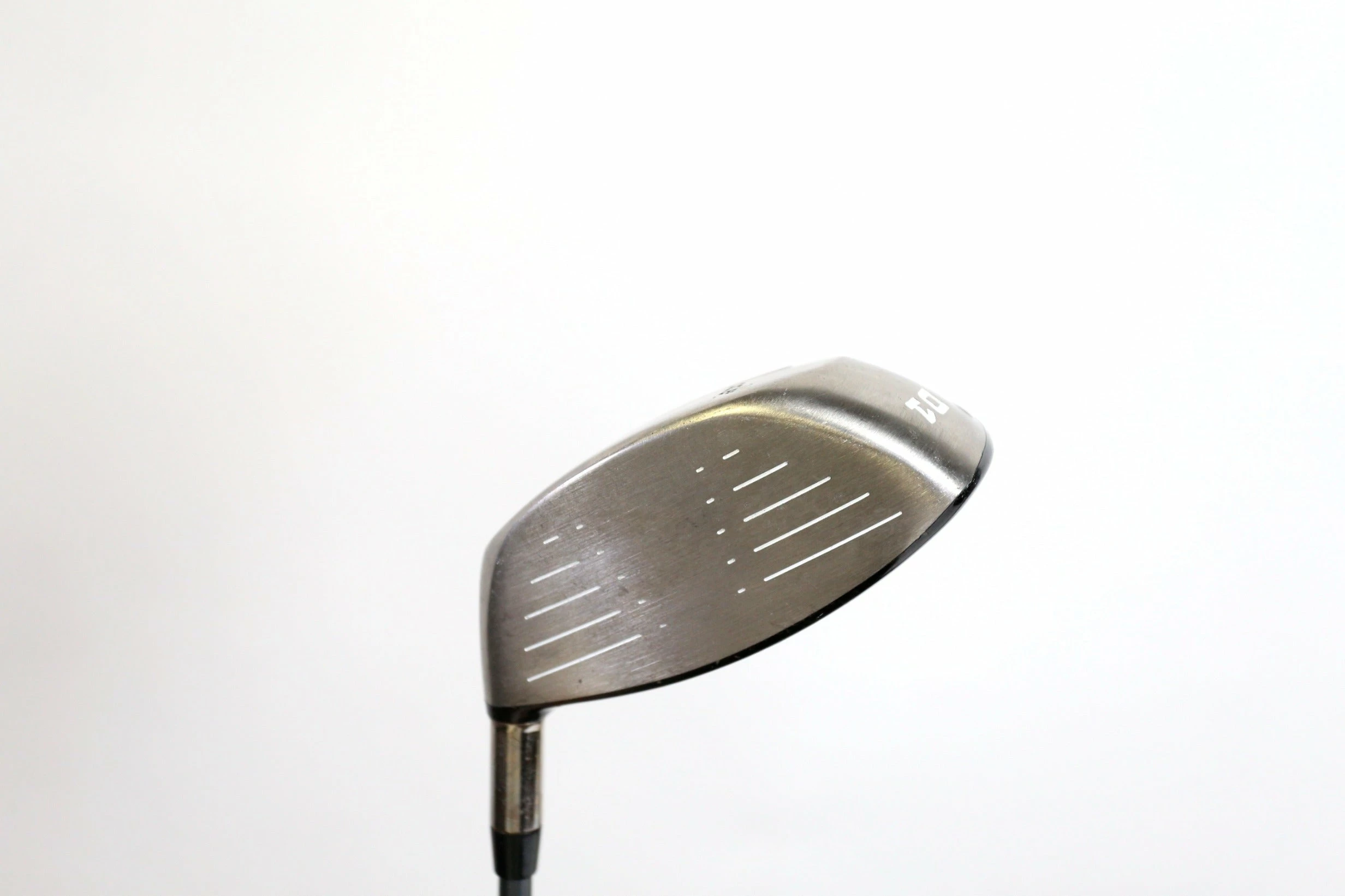 Titleist 907 D1 Driver - Right-Handed - 10.5 Degrees - Regular Flex - Image 6