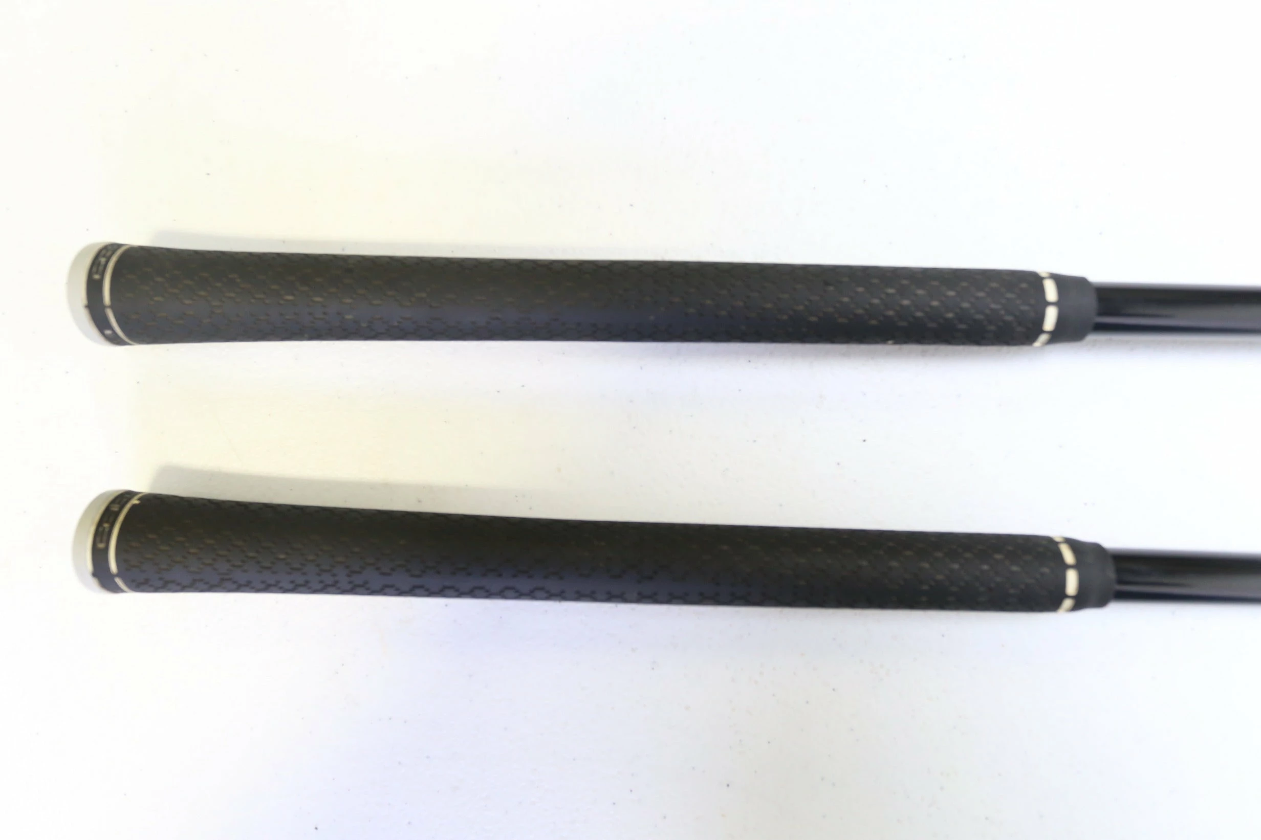 LEFTY Cobra King F7 Black 3-4, 4-5 Hybrid Set Fujikura Graphite Shafts Regular - Image 8