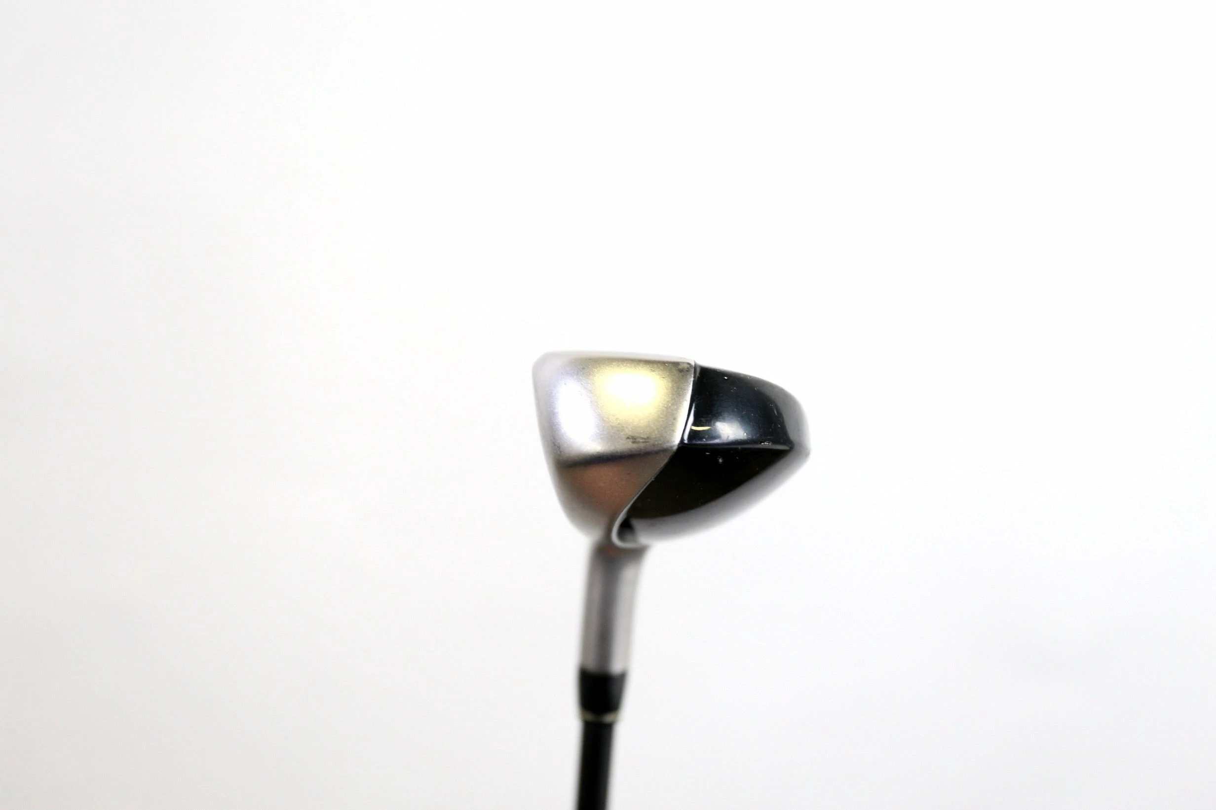 TaylorMade Rescue Mid 19* 3 Hybrid RH 40.25 In Graphite Shaft Regular Flex - Image 4