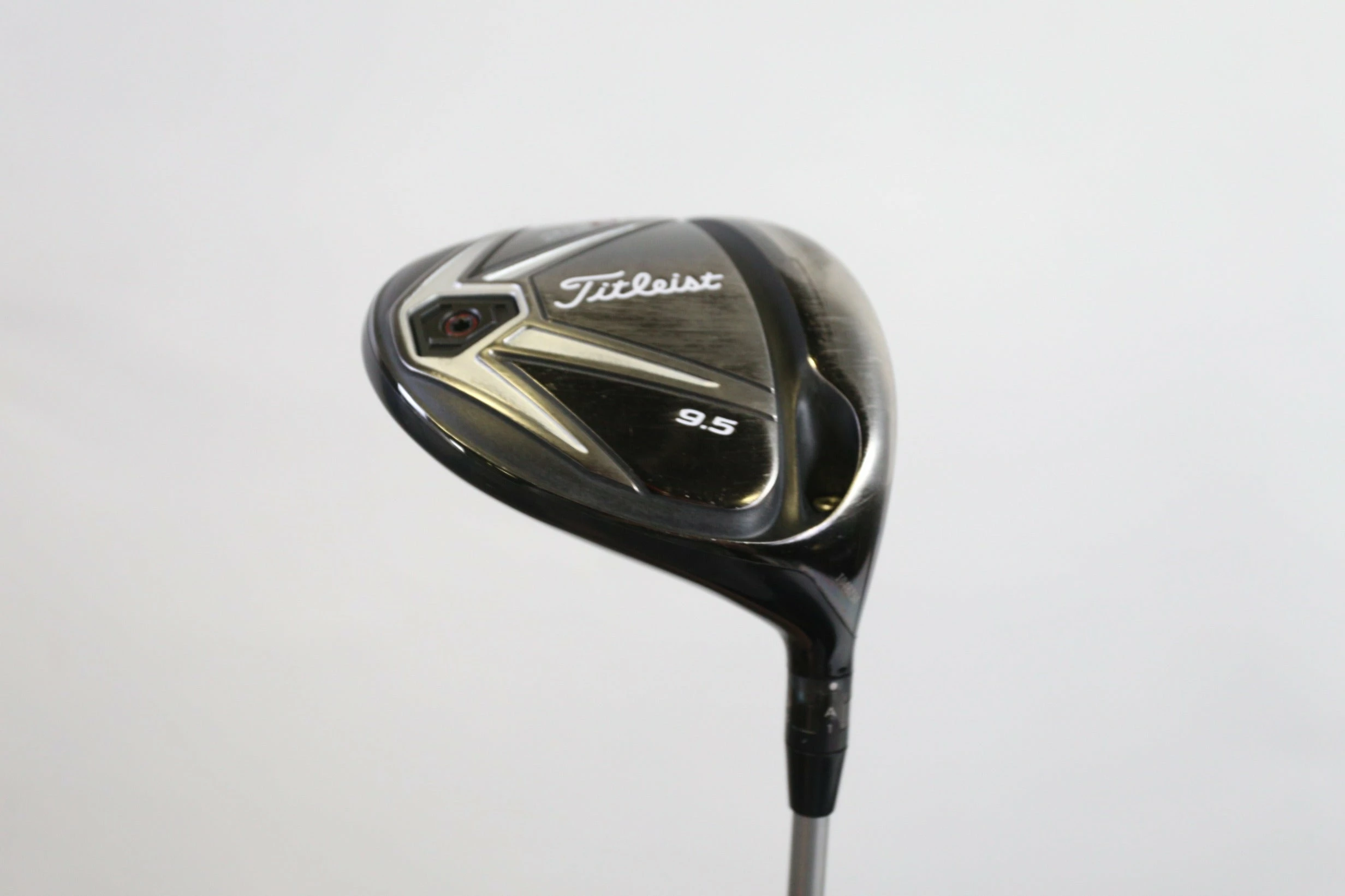 Titleist 915D3 Driver - Right-Handed - 9.5 Degrees - Stiff Flex - Image 2