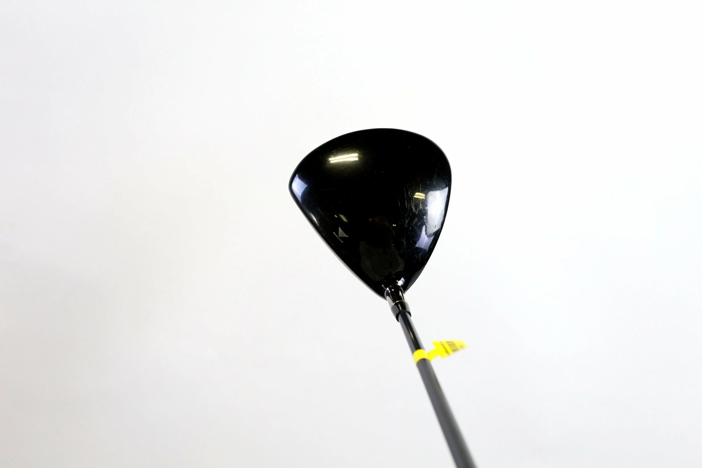 Titleist 907 D1 Driver - Right-Handed - 10.5 Degrees - Regular Flex - Image 7