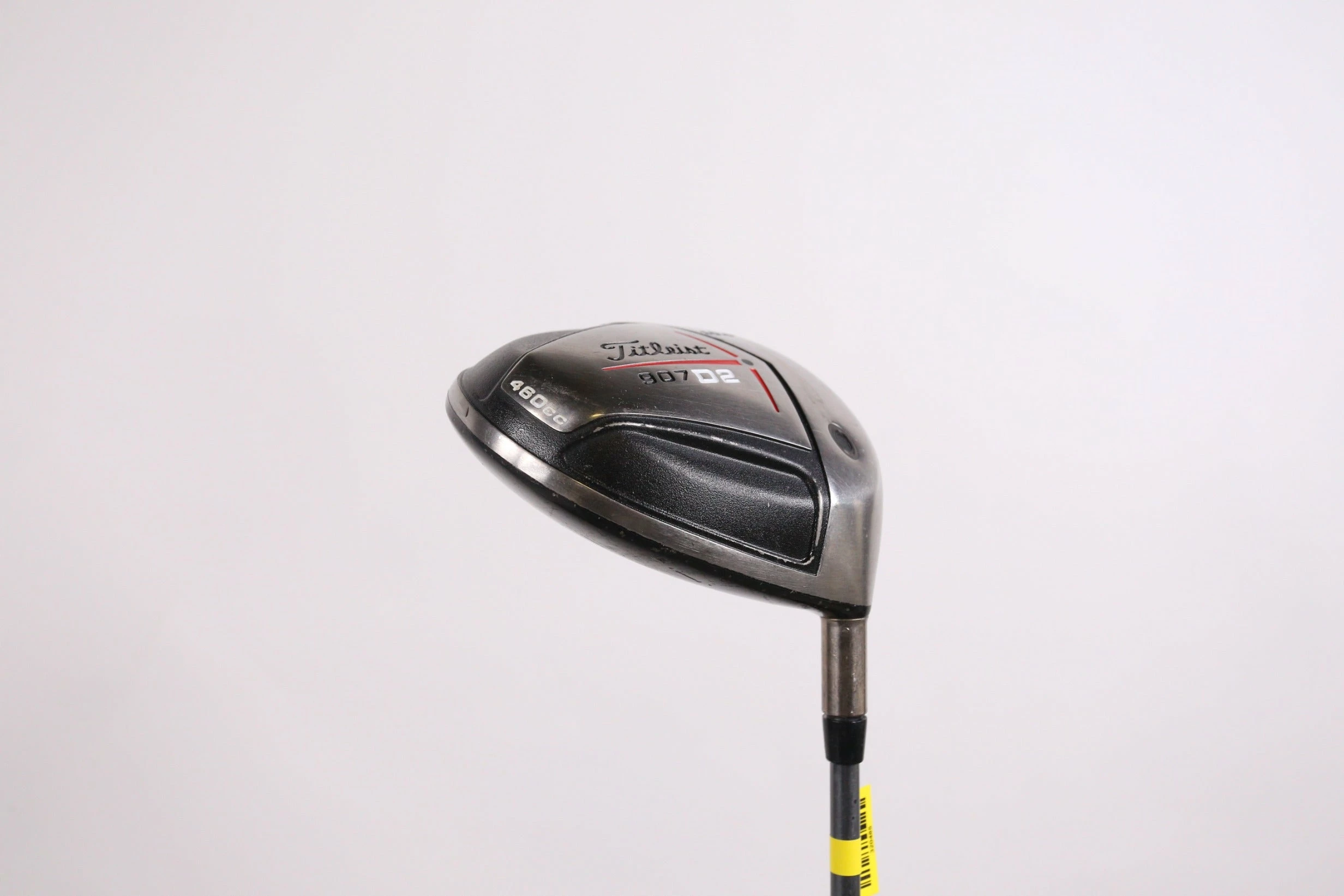 Titleist 907 D2 Driver - Right-Handed - 10.5 Degrees - Regular Flex - Image 3