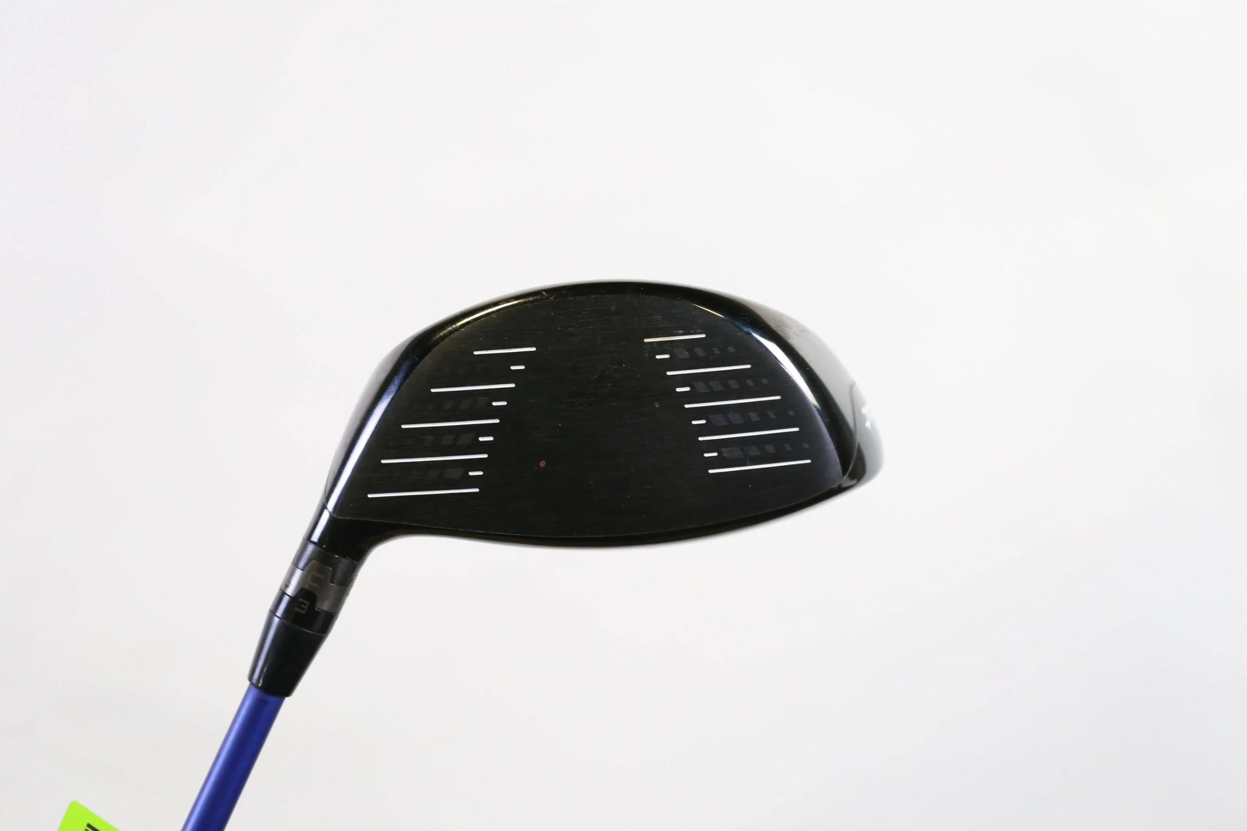 Titleist 913D3 Driver - Right-Handed - 9.5 Degrees - Stiff Flex - Image 4