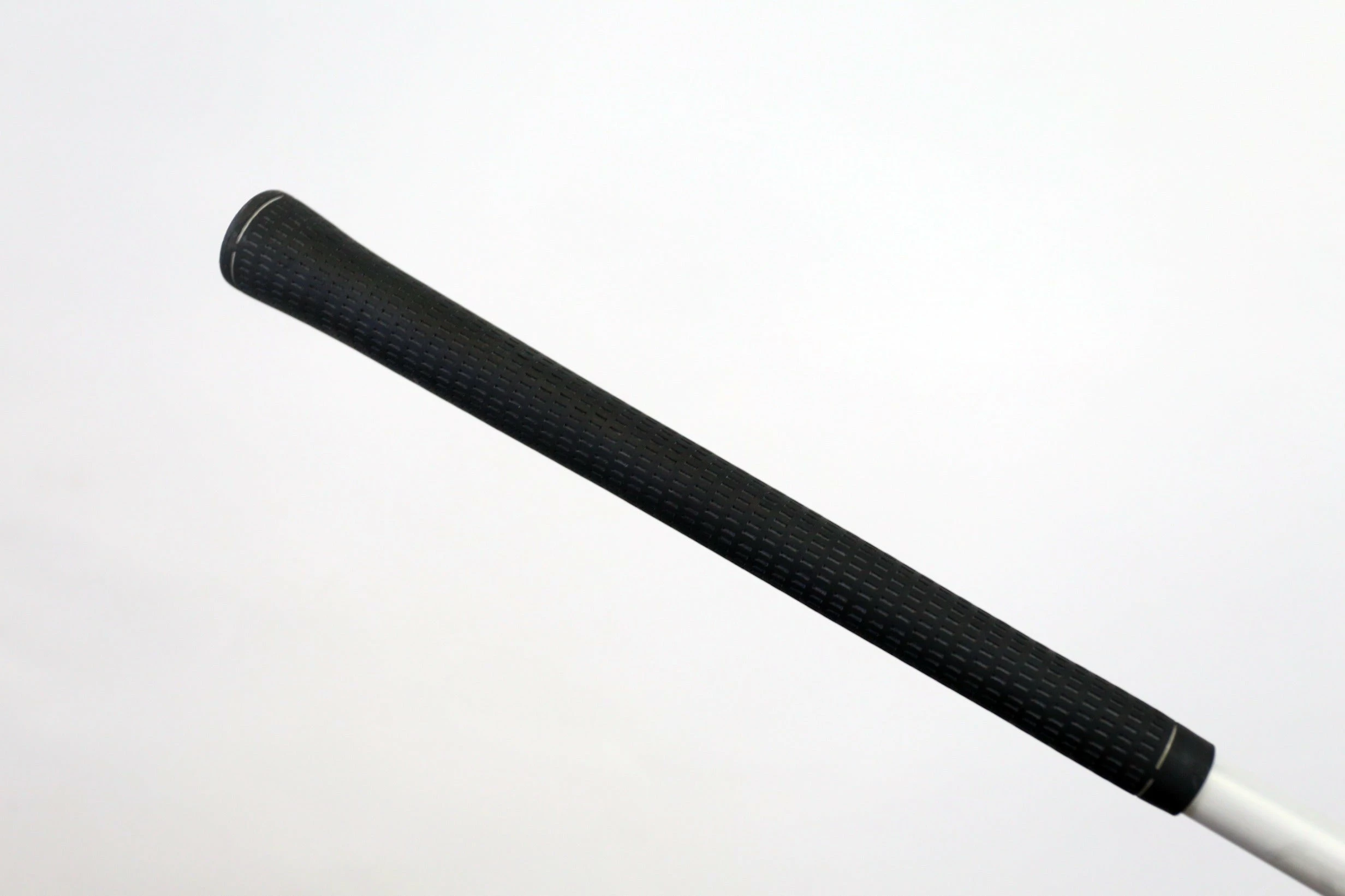 TaylorMade R9 SuperTri Driver - Right-Handed - 9.5 Degrees - Regular Flex - Image 9