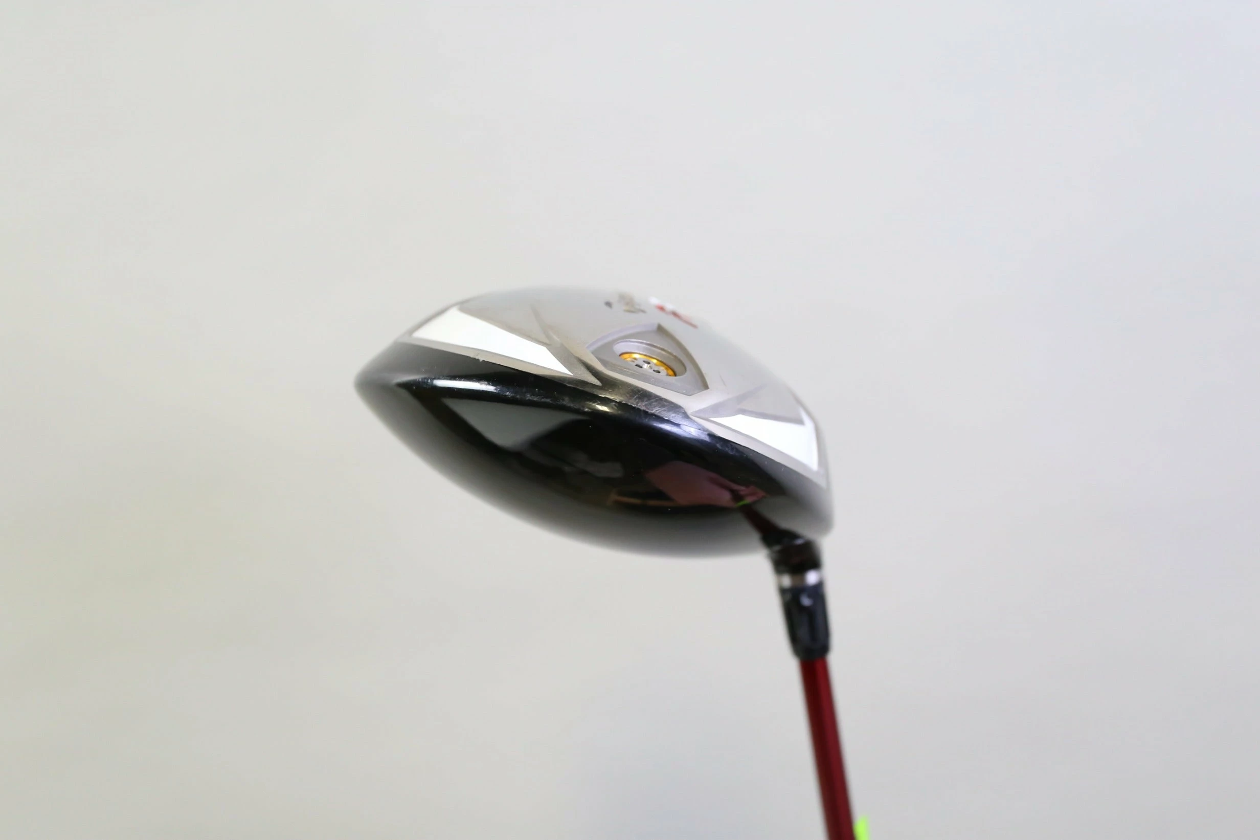 TaylorMade R9 460 Driver - Right-Handed - 10.5 Degrees - Stiff Flex - Image 4