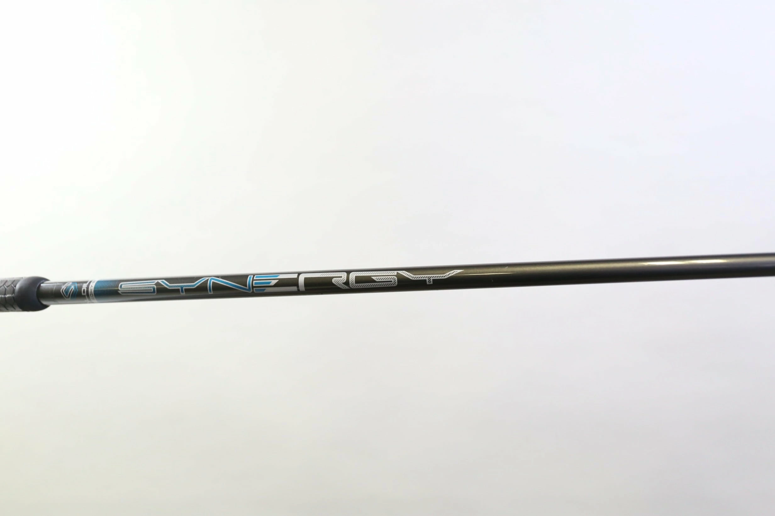 Callaway Rogue 4 Hybrid 21* RH 40.25 In Synergy Graphite Shaft Regular Flex - Image 8