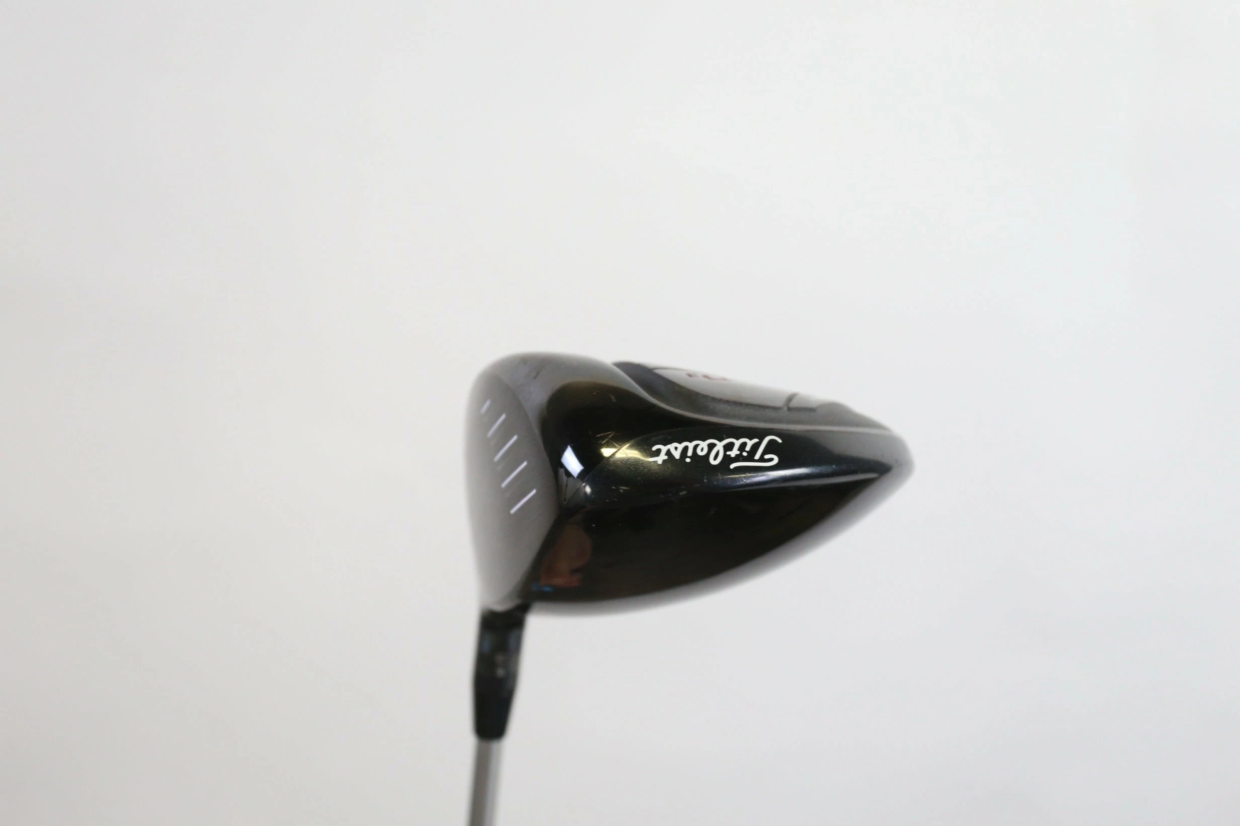 Titleist 915D3 Driver - Right-Handed - 9.5 Degrees - Stiff Flex - Image 5