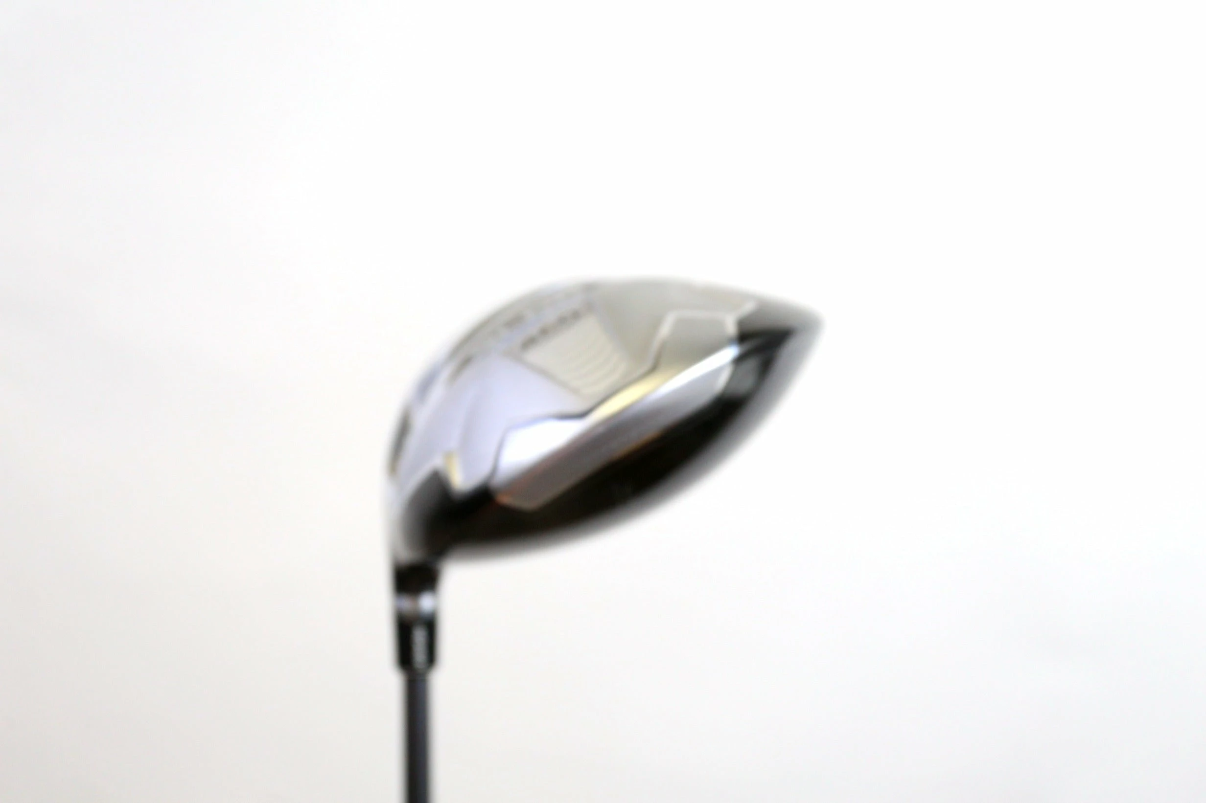 TaylorMade SLDR Driver - Left-Handed - 10.5 Degrees - Stiff Flex - Image 3