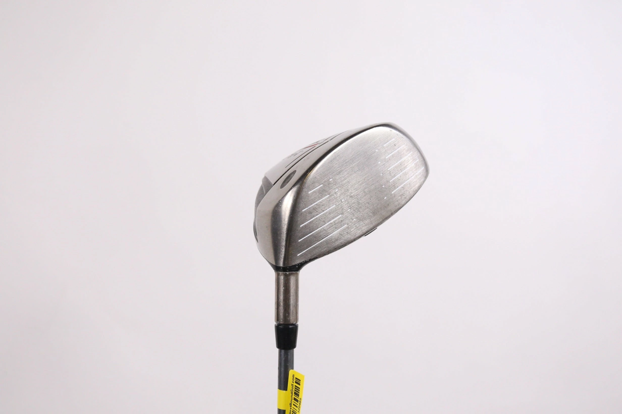 Titleist 907 D2 Driver - Right-Handed - 10.5 Degrees - Regular Flex - Image 2