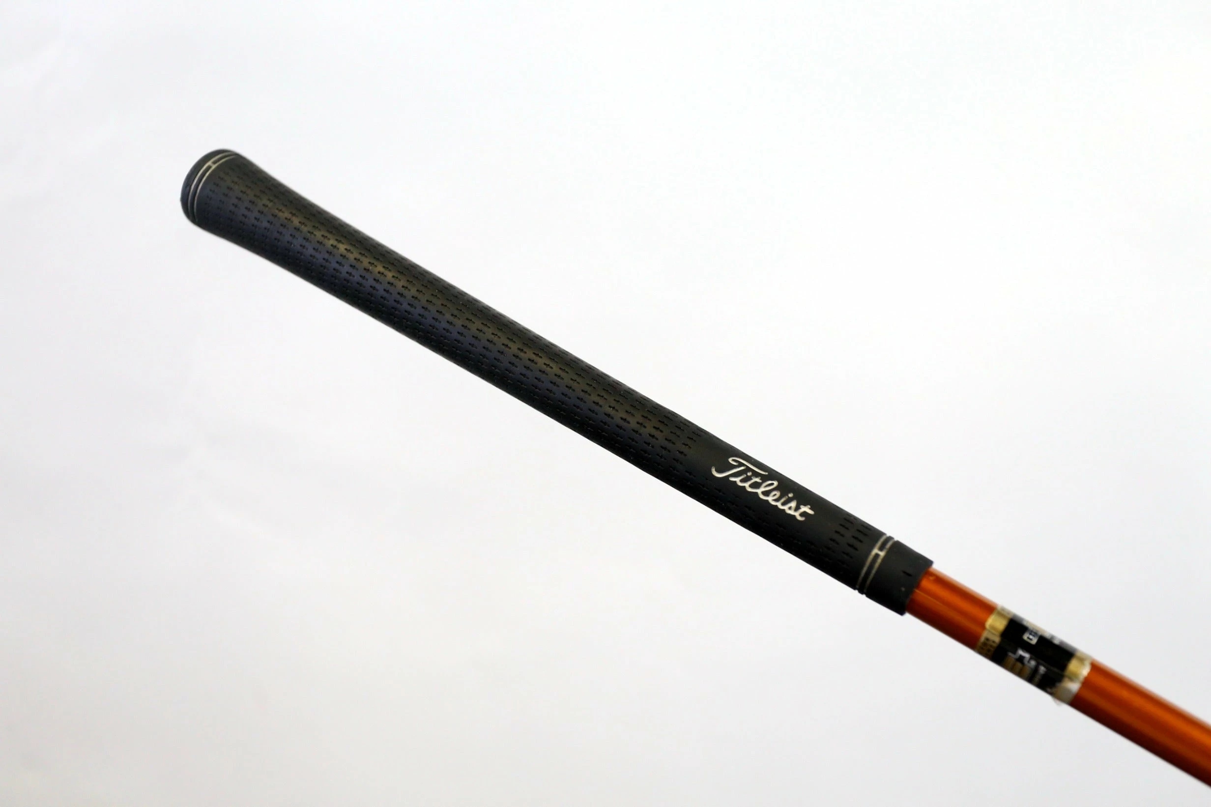 Titleist 905R Driver - Right-Handed - 10.5 Degrees - Regular Flex - Image 9