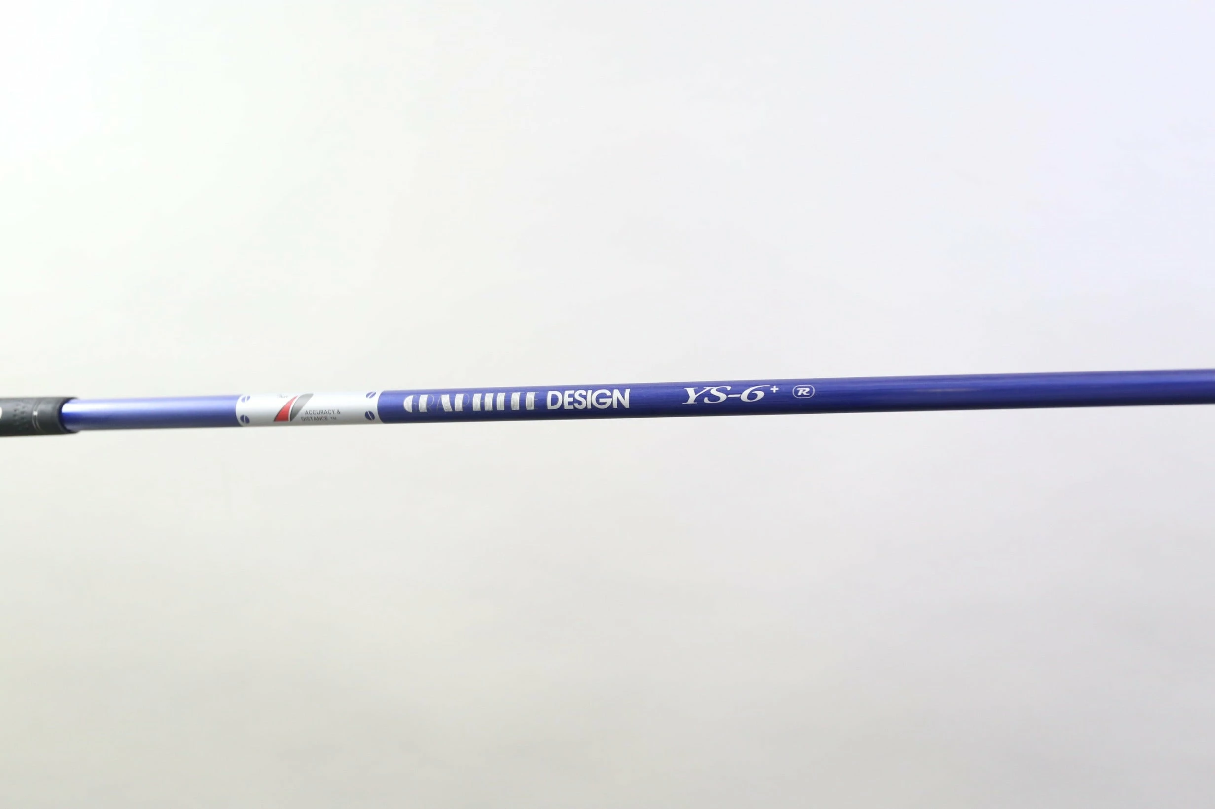 Titleist 907 D2 Driver - Right-Handed - 10.5 Degrees - Regular Flex - Image 8