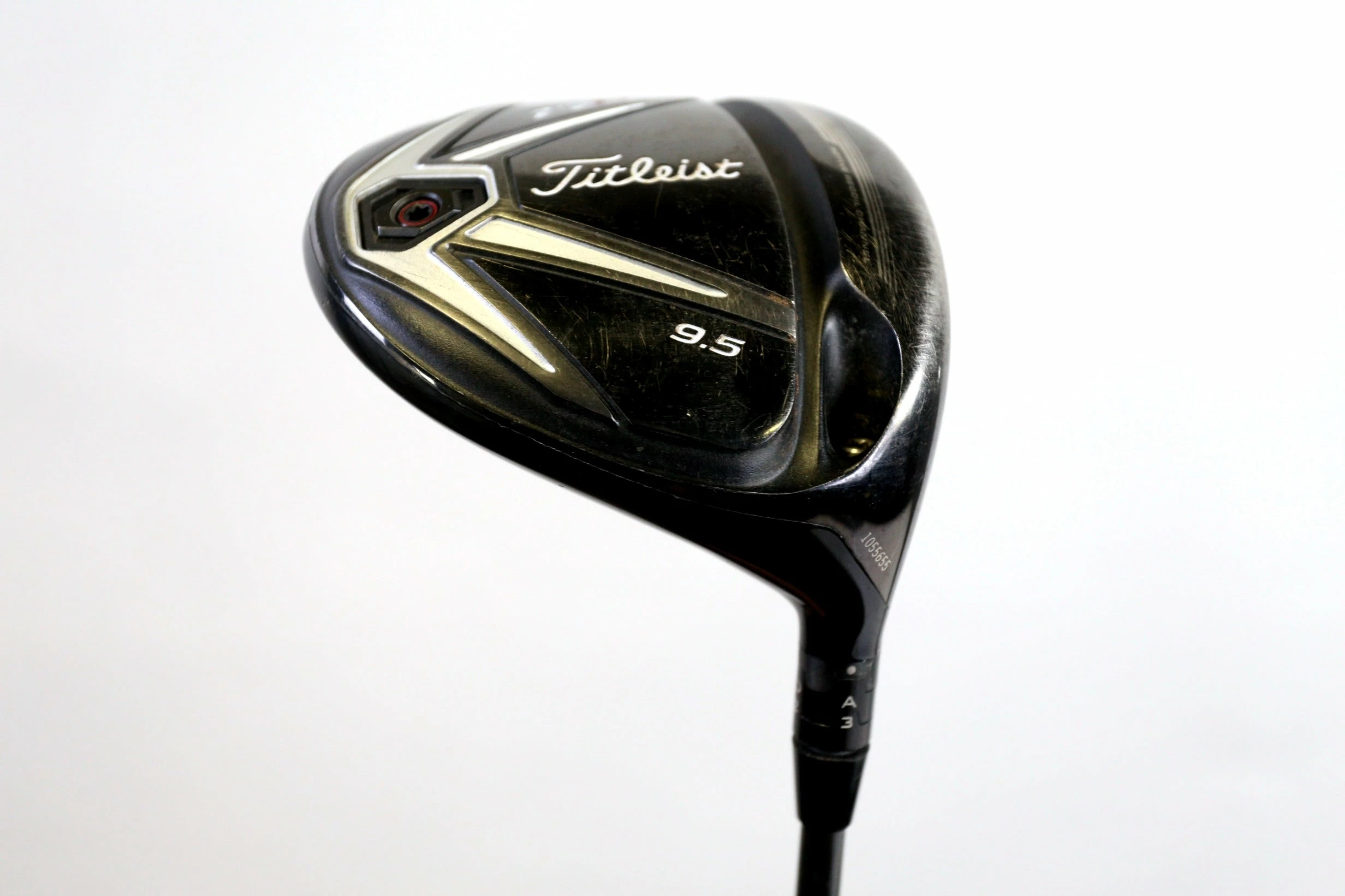 Titleist 915D3 Driver - Right-Handed - 9.5 Degrees - Stiff Flex - Image 2