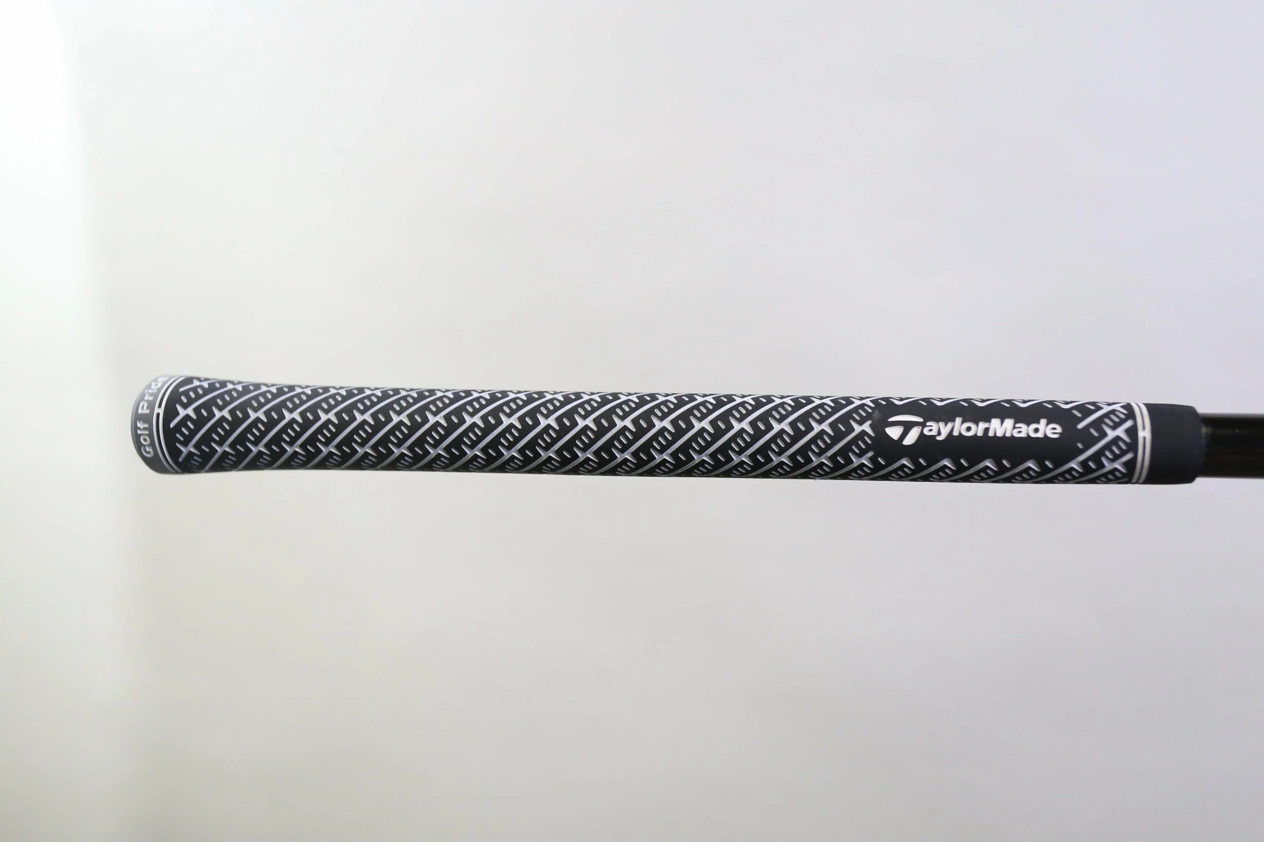 TaylorMade M5 Driver - Left-Handed - 10.5 Degrees - Stiff Flex - Image 10