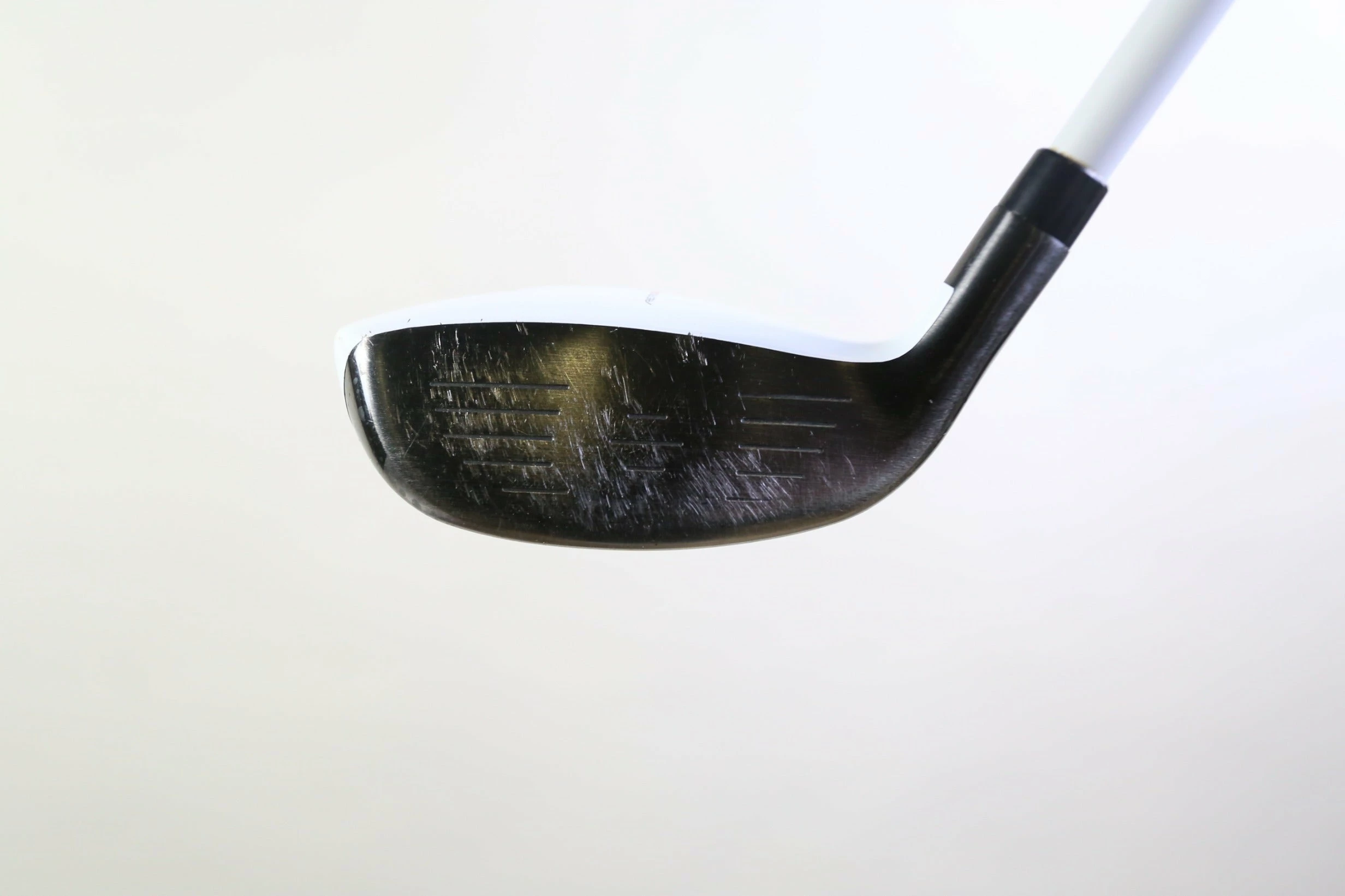 TaylorMade AeroBurner Rescue 4 Hybrid 22* RH 39.25 In Graphite Ladies Flex - Image 6