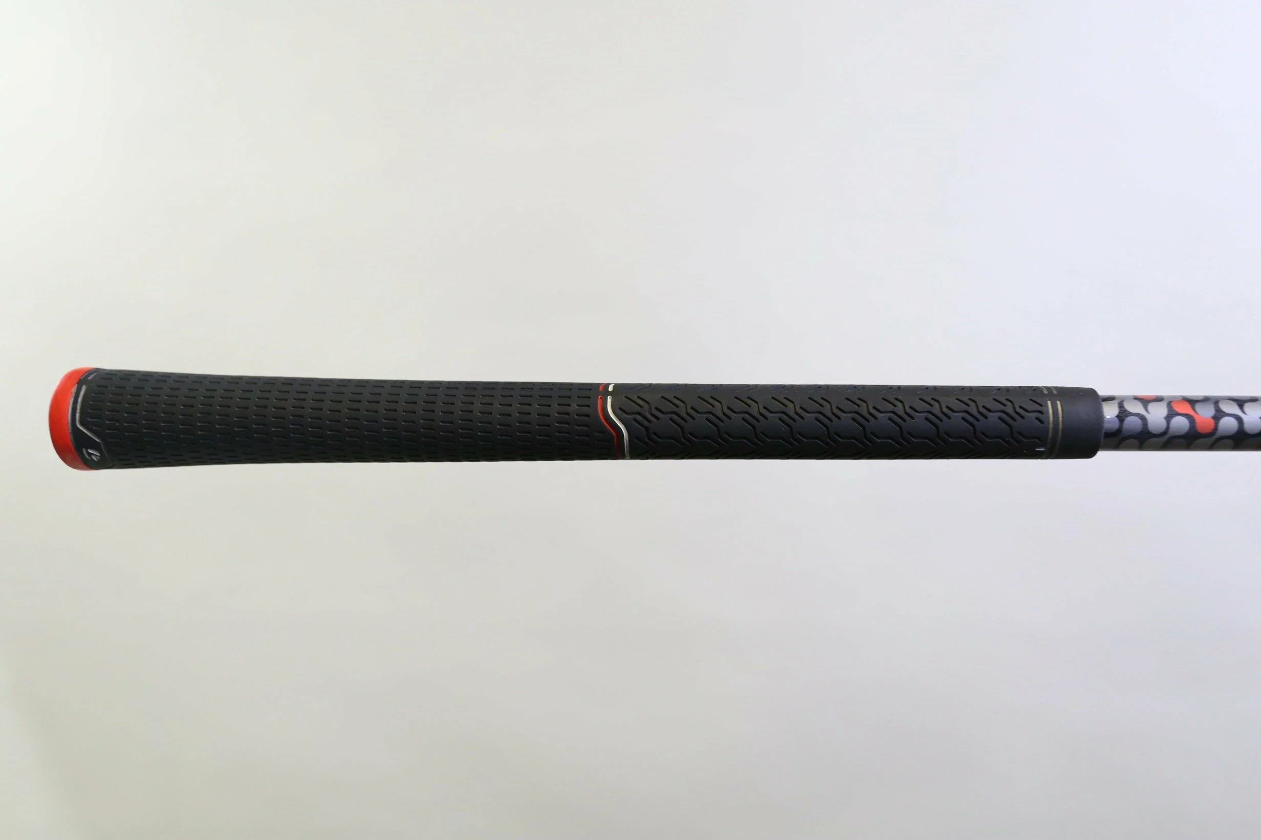 TaylorMade M6 4 Hybrid 22* RH 39.5 In Fujikura Atmos Graphite Shaft Senior Flex - Image 9