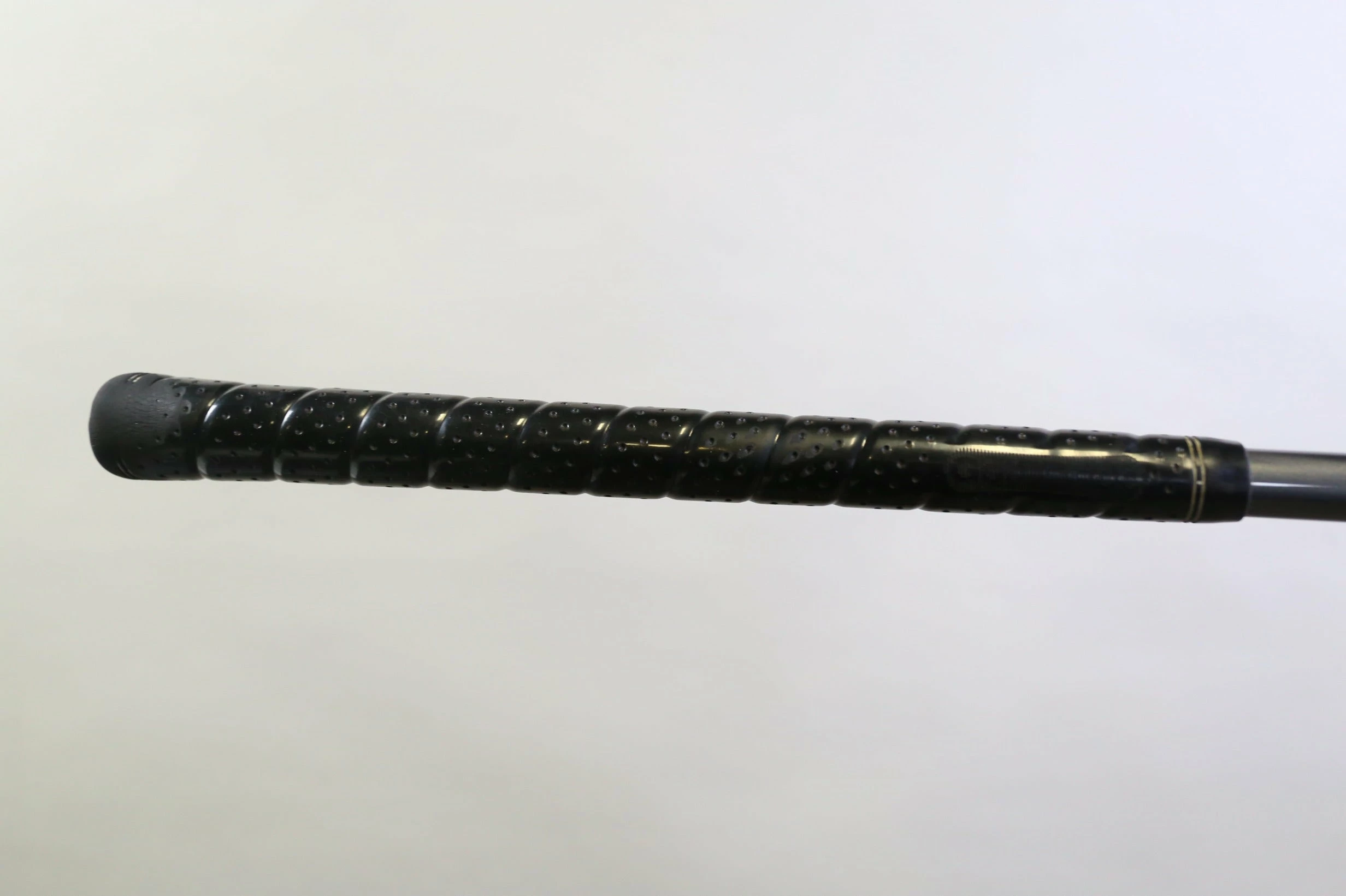 Titleist 913D3 Driver - Right-Handed - 9.5 Degrees - Regular Flex - Image 9