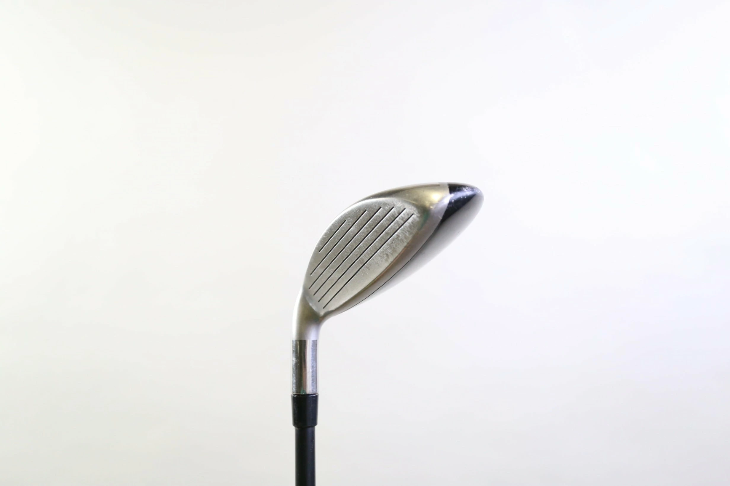 Callaway RAZR X 4 Hybrid 24* RH 39 In Graphite Shaft Senior Flex - Image 5