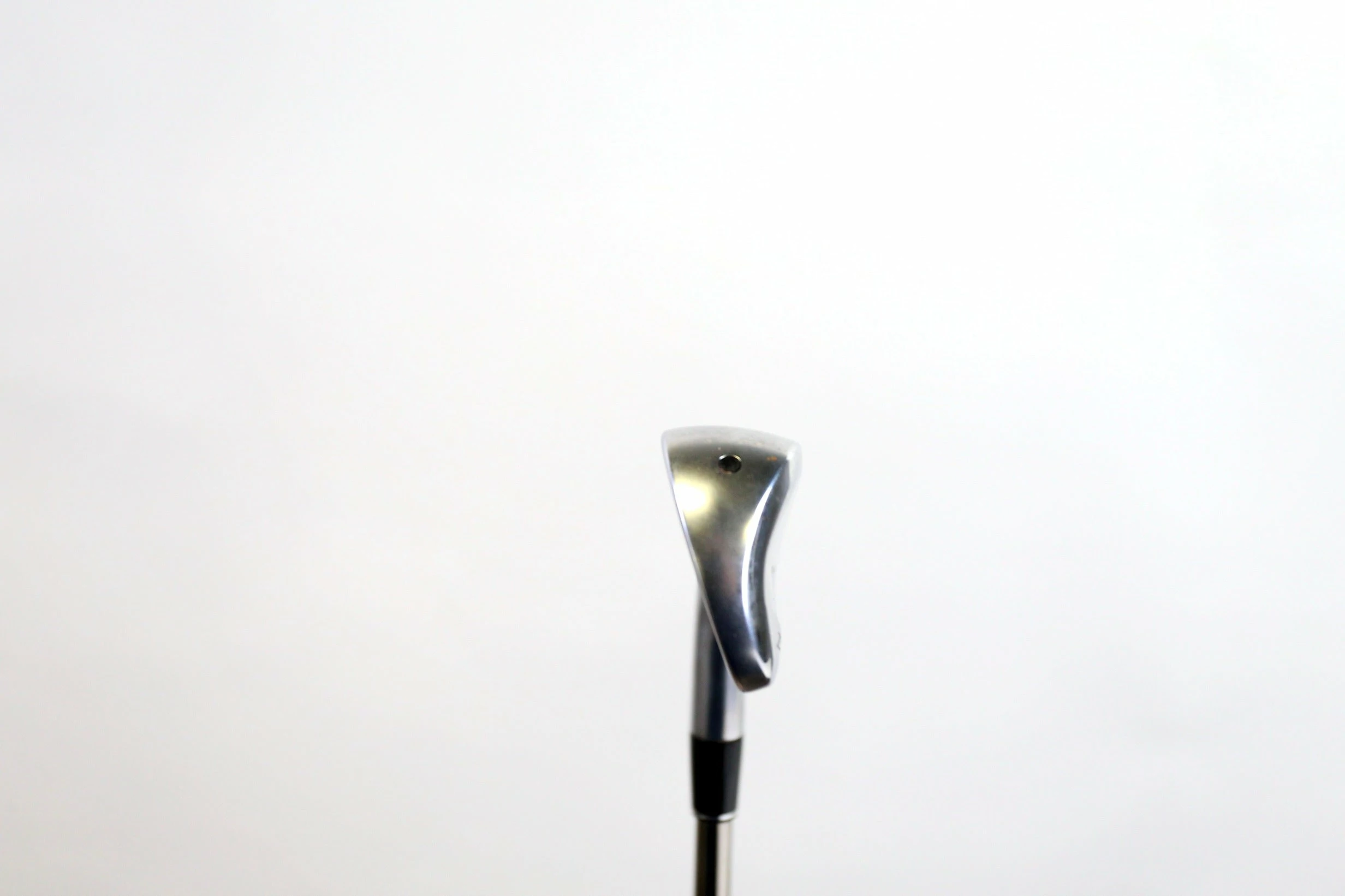 Srixon ZX Utility Iron 4 Hybrid 23* RH 39 In UST Recoil Graphite F4 Stiff Flex - Image 3