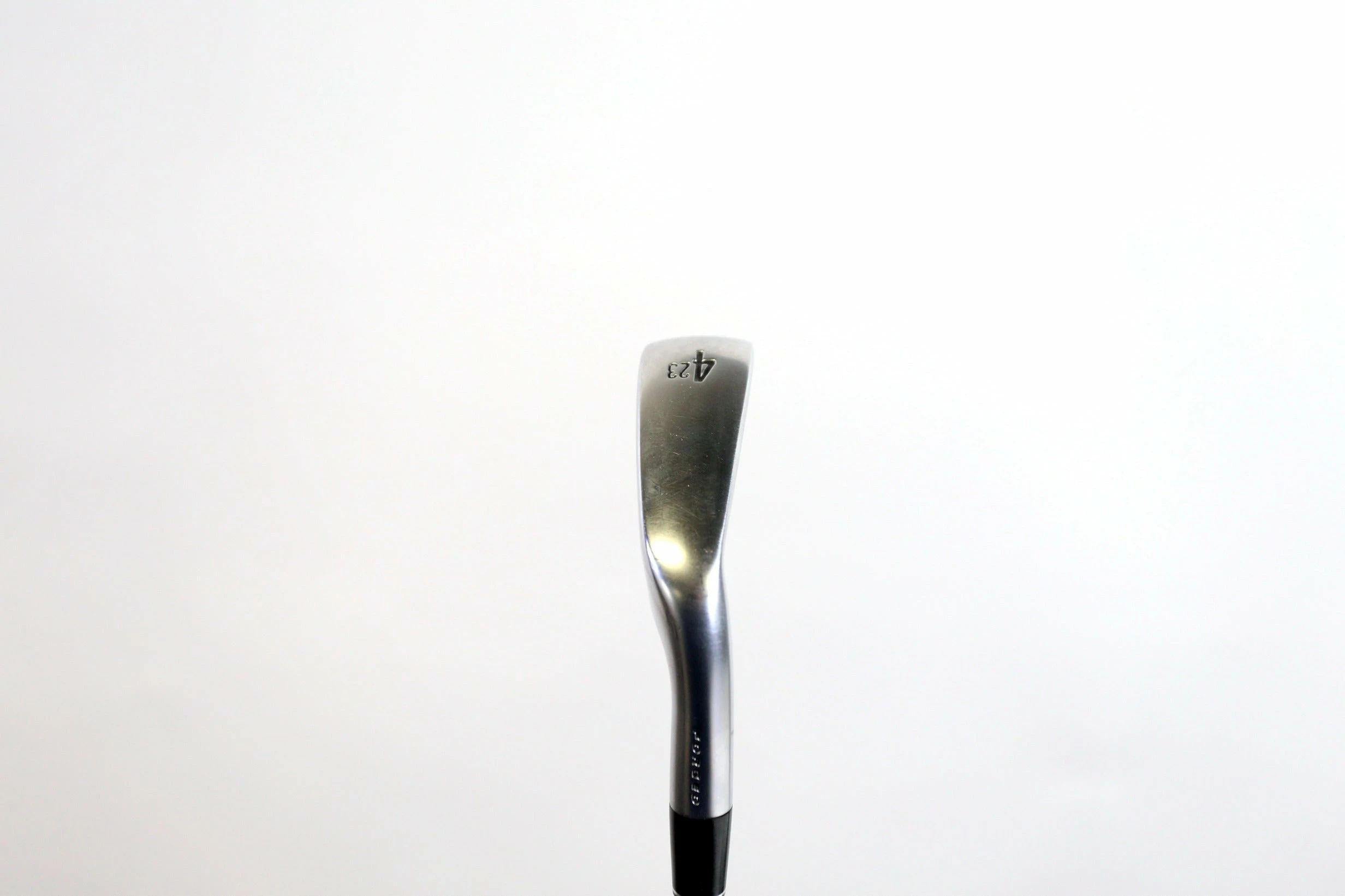 Srixon ZX Utility Iron 4 Hybrid 23* RH 39 In UST Recoil Graphite F4 Stiff Flex - Image 6