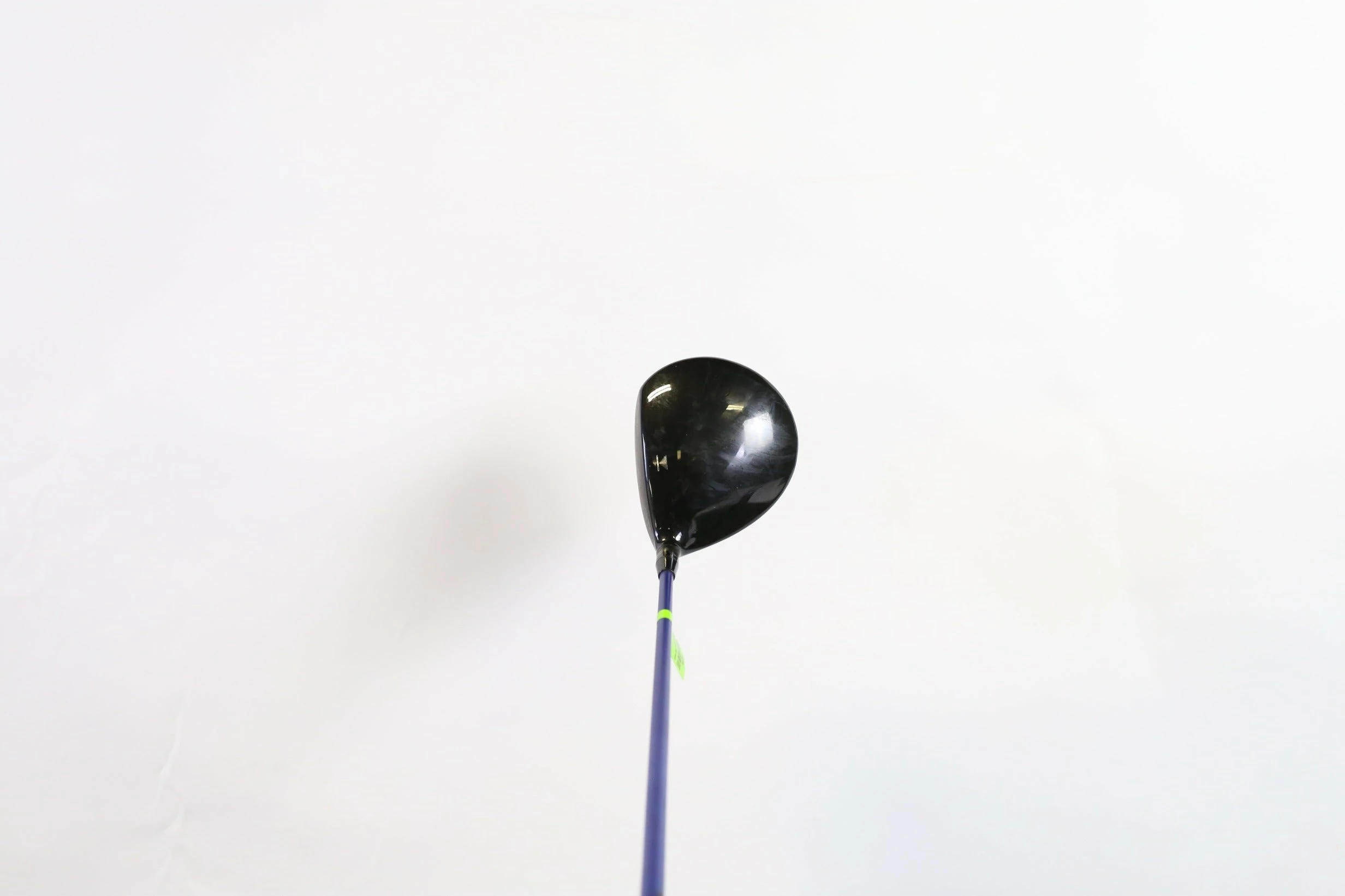 Titleist 913D3 Driver - Right-Handed - 9.5 Degrees - Stiff Flex - Image 7