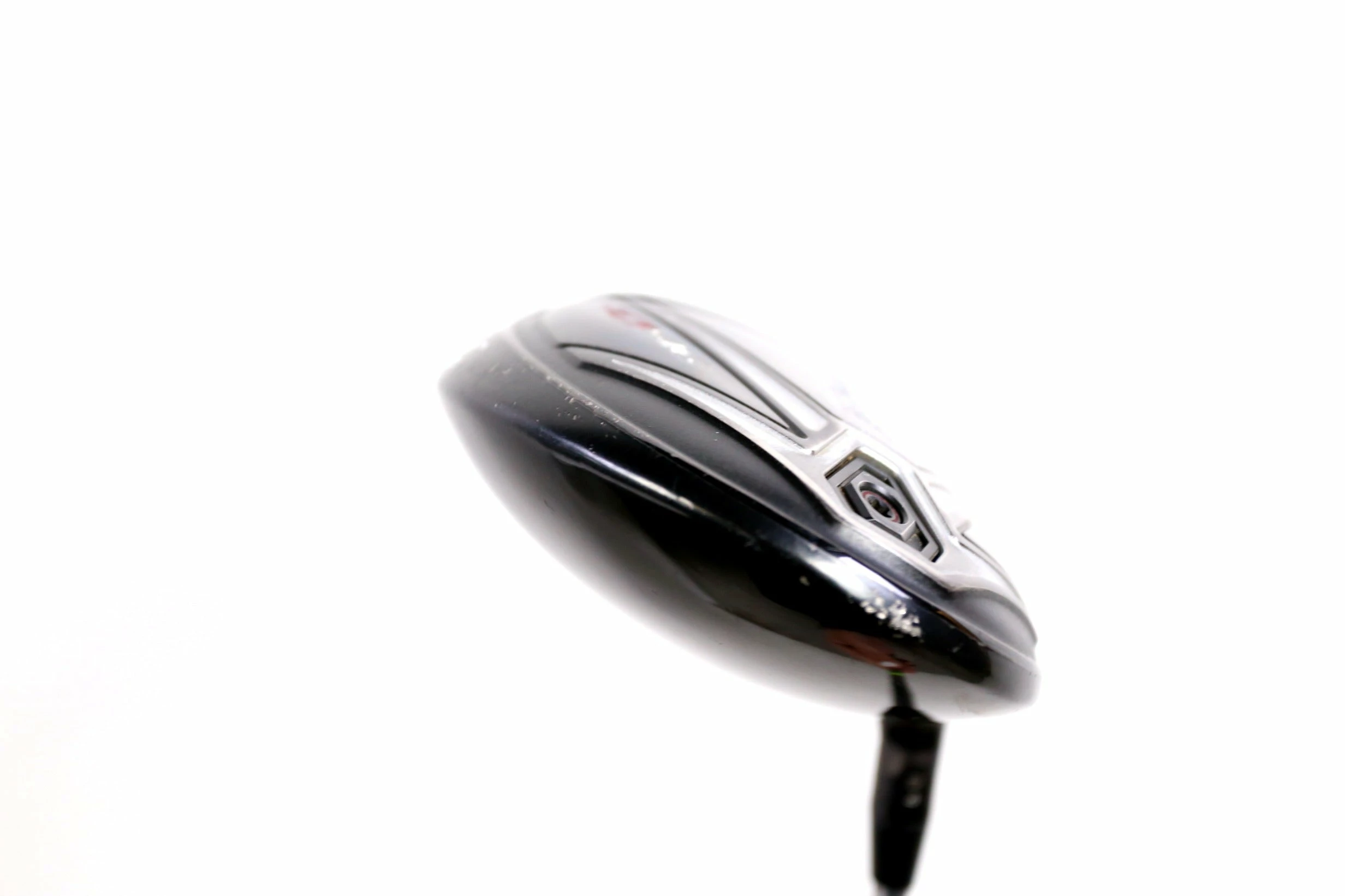 Titleist 915D2 Driver - Right-Handed - 10.5 Degrees - Stiff Flex - Image 3