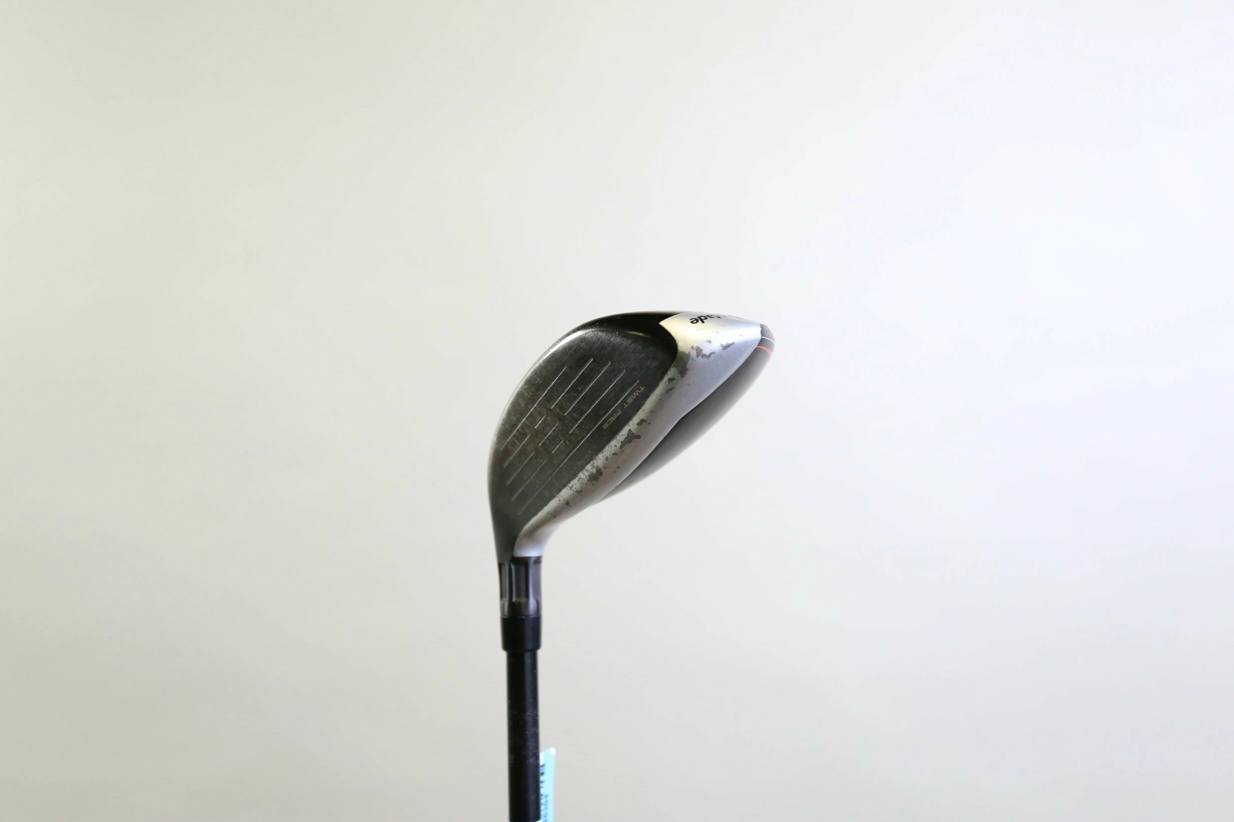 TaylorMade M6 4 Hybrid 22* RH 39.5 In Fujikura Atmos Graphite Shaft Senior Flex - Image 5