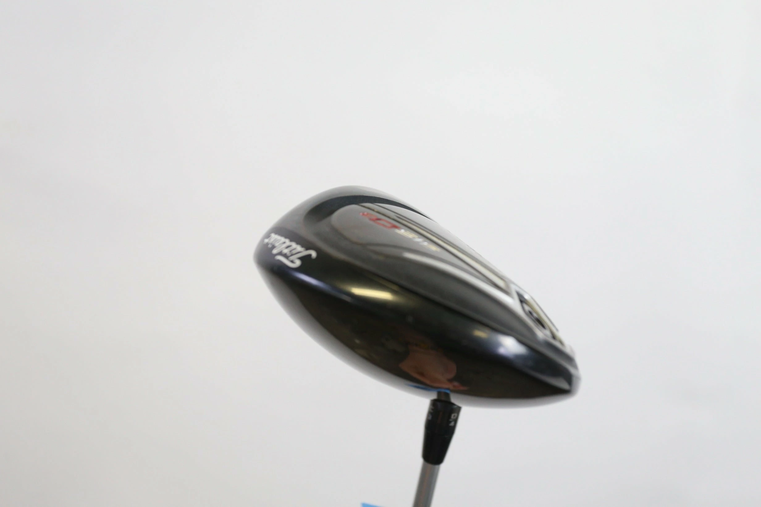 Titleist 915D3 Driver - Right-Handed - 9.5 Degrees - Stiff Flex - Image 4