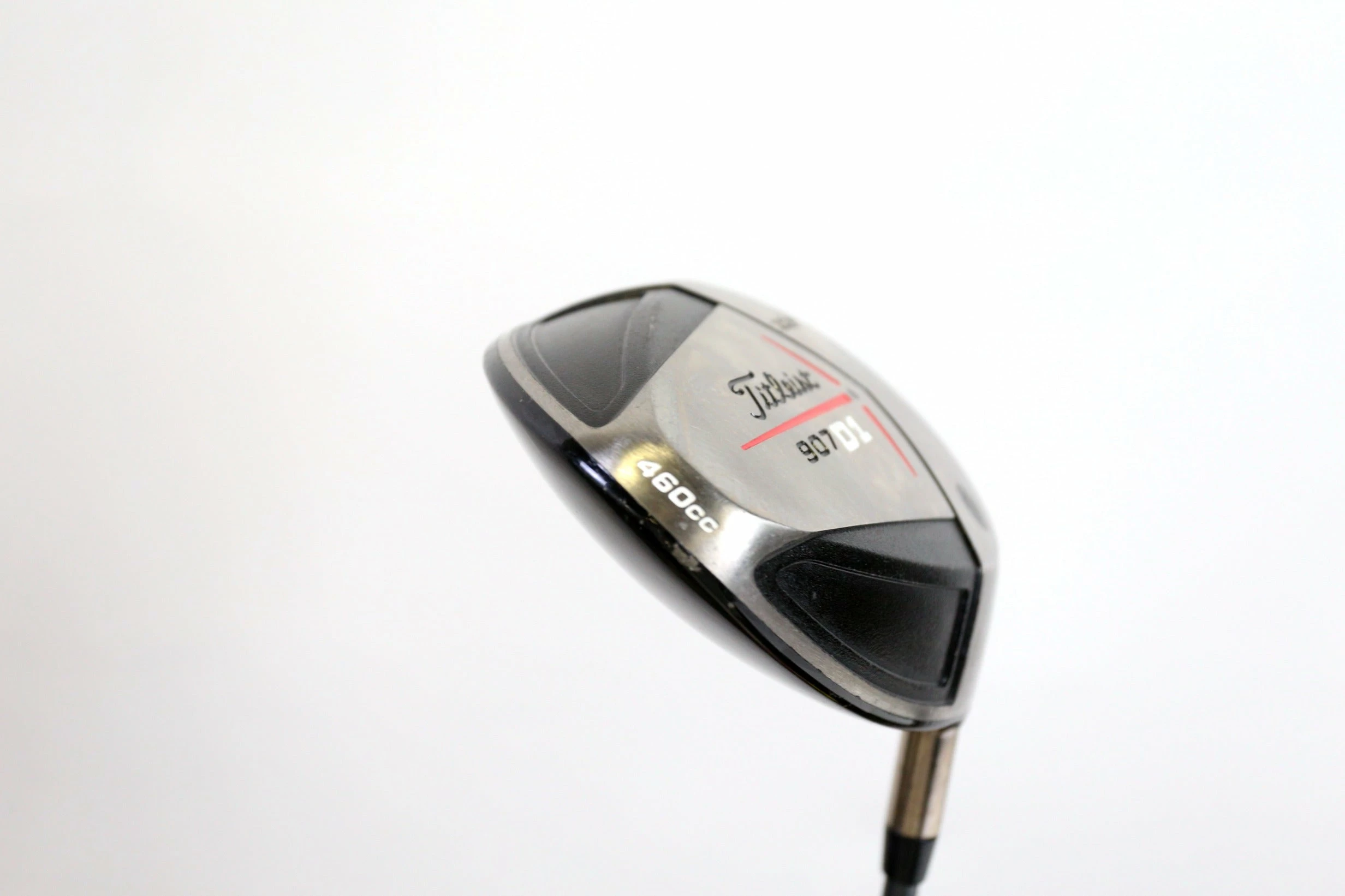 Titleist 907 D1 Driver - Right-Handed - 10.5 Degrees - Regular Flex - Image 3